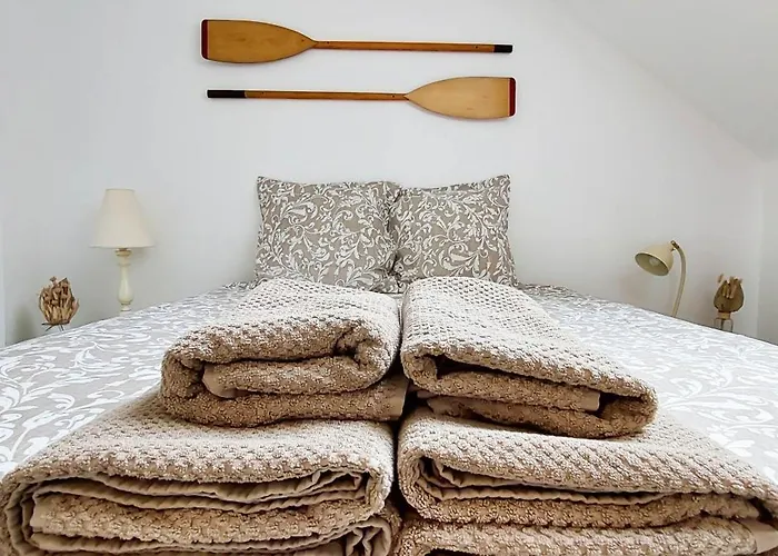 La Coquille Sejour En Duo Confort Maisonnette De Bourg A - Situation Ideale Commerces & - Wifi Et Linge Inclus *