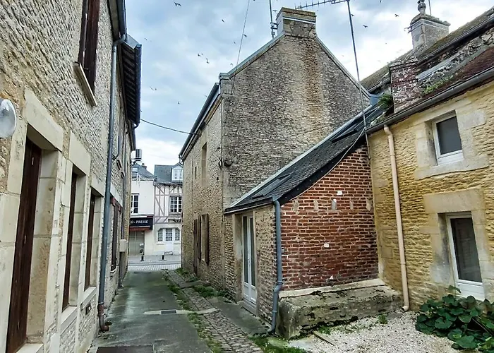 La Coquille Sejour En Duo Confort Maisonnette De Bourg A - Situation Ideale Commerces & - Wifi Et Linge Inclus