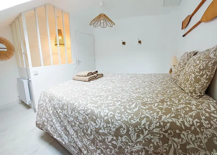 Дом отдыха La Coquille Sejour En Duo Confort Maisonnette De Bourg A - Situation Ideale Commerces & - Wifi Et Linge Inclus Уистреам